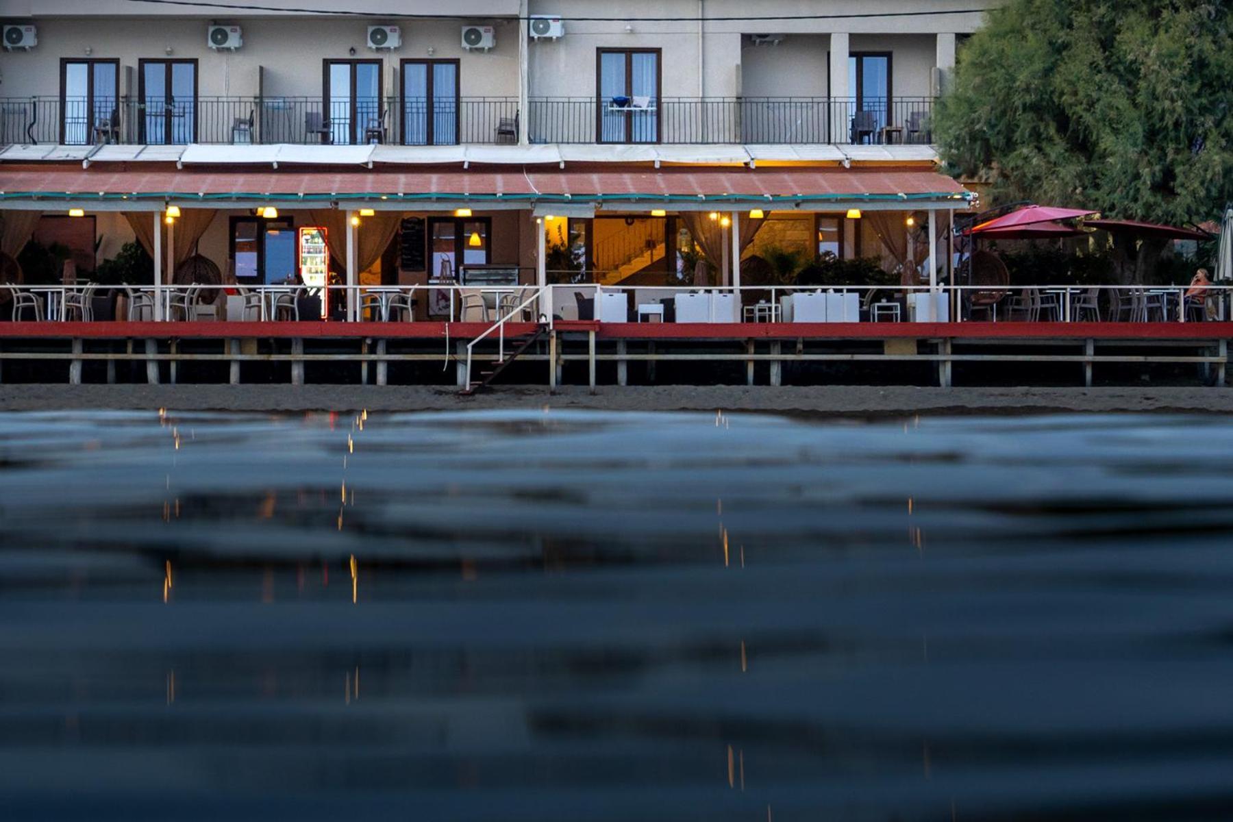 Sappho Hotel Skála Eresoú Exteriör bild