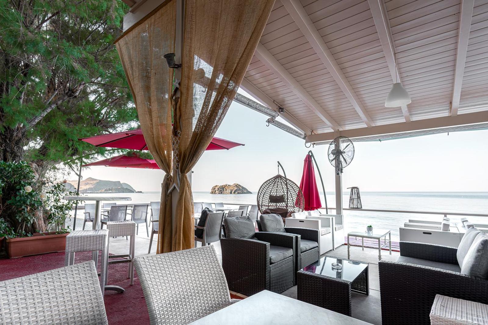 Sappho Hotel Skála Eresoú Exteriör bild