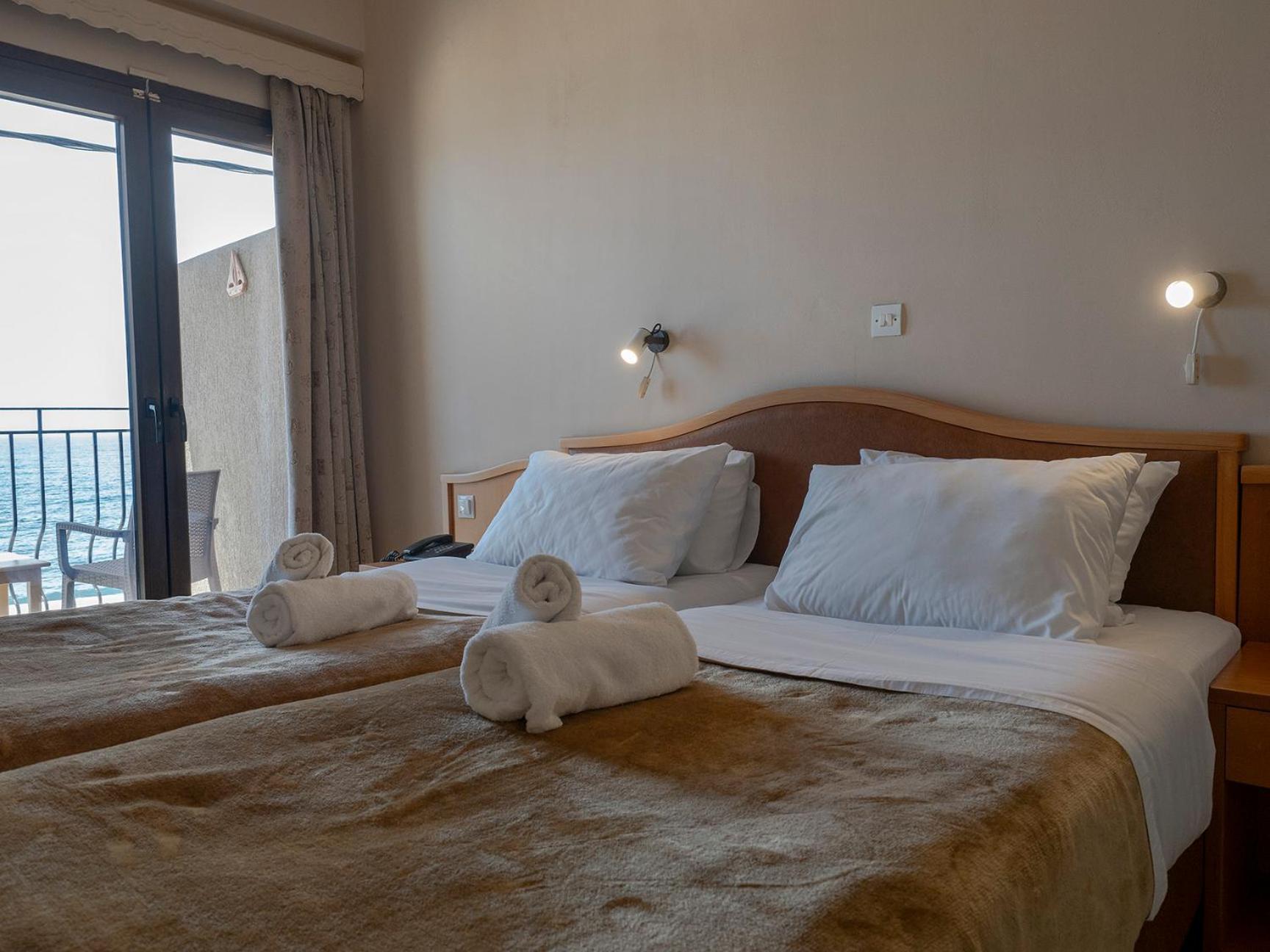 Sappho Hotel Skála Eresoú Exteriör bild